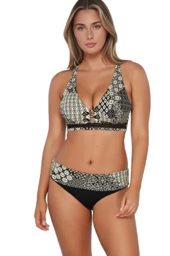 Sunsets Venice Seagrass Texture Danica Top